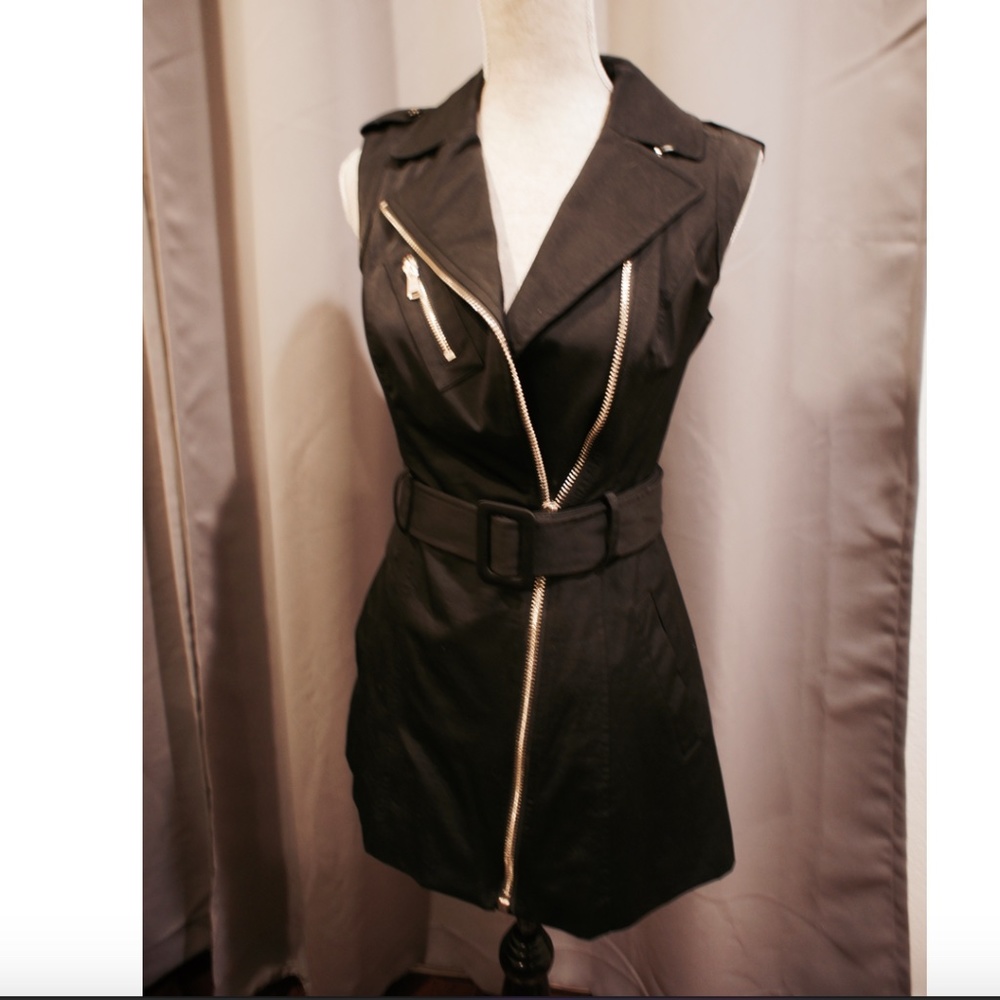 Sleek moto black dress/top
